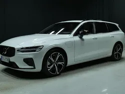 Käytetty 2025 Volvo V60 Performance Farmari | 56 900 €