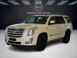 Valkoinen Käytetty 2016 Cadillac Escalade Katumaasturi | 56 800 €