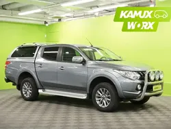 Hopea / harmaa Käytetty 2017 Mitsubishi L200 Nouto | 27 800 € (Perustarjous)
