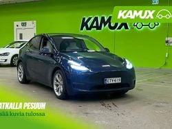 Sininen Käytetty 2021 Tesla Model Y Katumaasturi | 29 890 € (Perustarjous)