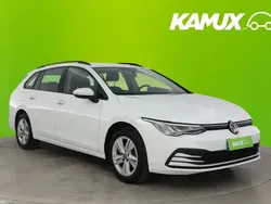 Valkoinen Käytetty 2021 VW Golf VIII Comfortline Farmari | 23 490 € (Perustarjous)