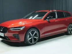Fusion red Käytetty 2025 Volvo V60 Plus Farmari | 52 850 €