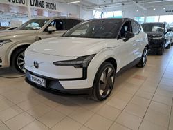 Valkoinen Käytetty 2024 Volvo EX30 Ultra Katumaasturi | 49 800 € (Kallis)
