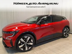 Punainen Käytetty 2024 Renault Mégane Komfort Viistoperä | 42 900 €