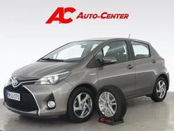 Harmaa Käytetty 2017 Toyota Yaris Hybrid Active Viistoperä | 13 990 € (Perustarjous)