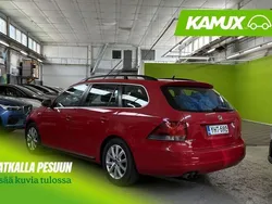 Punainen Käytetty 2011 VW Golf VI Comfortline Farmari | 7 890 € (Perustarjous)