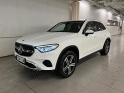 Käytetty 2023 Mercedes GLC300e Katumaasturi | 59 800 € (Perustarjous)