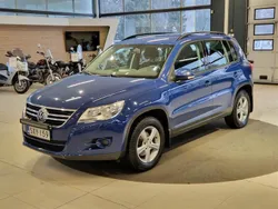Sininen Käytetty 2010 VW Tiguan Trendline Katumaasturi | 10 990 € (Perustarjous)