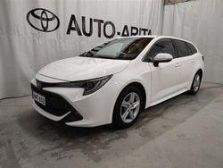 Valkoinen Käytetty 2022 Toyota Corolla Edition Farmari | 25 900 € (Perustarjous)