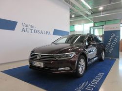 Punainen Käytetty 2017 VW Passat Edition Farmari | 11 900 € (Supertarjous)