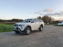 Valkoinen Käytetty 2007 Mitsubishi L200 Nouto | 11 400 €