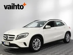 Valkoinen Käytetty 2015 Mercedes GLA200 Business Katumaasturi | 17 480 € (Perustarjous)