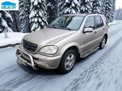 Käytetty 2002 Mercedes ML320 Katumaasturi | 2 990 €