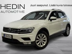 Valkoinen Käytetty 2017 VW Tiguan Comfortline Katumaasturi | 16 990 € (Hyvä tarjous)