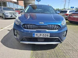 Sininen Käytetty 2020 Kia Niro EX Katumaasturi | 18 900 € (Perustarjous)