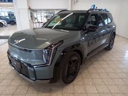 Vihreä Käytetty 2024 Kia EV9 First Edition Katumaasturi | 76 700 €