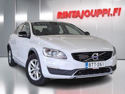 Käytetty 2016 Volvo S60 CC Business Edition Sedan | 16 200 €