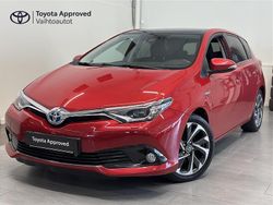 Punainen Käytetty 2016 Toyota Auris Hybrid Style Viistoperä | 14 960 € (Perustarjous)