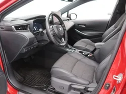 Punainen Käytetty 2023 Toyota Corolla Edition Farmari | 26 250 € (Hyvä tarjous)