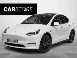 Käytetty 2023 Tesla Model Y Performance Katumaasturi | 40 800 € (Hyvä tarjous)