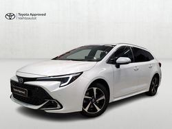 Platinum pearl Käytetty 2024 Toyota Corolla Active Farmari | 34 900 € (Kallis)