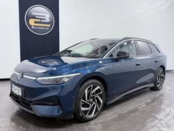 Sininen Käytetty 2025 VW ID.7 Pro Farmari | 51 790 € (Hieman kallis)
