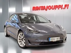 Harmaa Käytetty 2021 Tesla Model 3 Long Range Sedan | 23 800 € (Supertarjous)