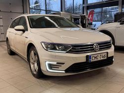 Käytetty 2016 VW Passat GTE Farmari | 10 380 € (Perustarjous)