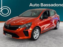 Käytetty 2024 Renault Clio V Evolution Viistoperä | 18 780 €