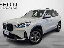 Valkoinen Käytetty 2025 BMW X1 Katumaasturi | 47 900 € (Kallis)