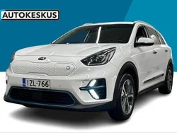 Valkoinen Käytetty 2021 Kia e-Niro 2 Katumaasturi | 21 890 € (Perustarjous)