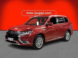 Käytetty 2019 Mitsubishi Outlander P-HEV Instyle Katumaasturi | 20 480 € (Perustarjous)
