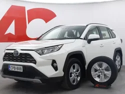 Valkoinen Käytetty 2020 Toyota RAV4 Hybrid Active Katumaasturi | 29 990 € (Perustarjous)