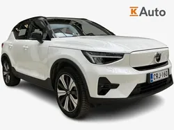 Valkoinen Käytetty 2023 Volvo XC40 Plus Katumaasturi | 42 790 € (Perustarjous)