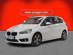 Valkoinen Käytetty 2016 BMW 225 Active Tourer Sport Line Tila-auto | 13 790 € (Perustarjous)