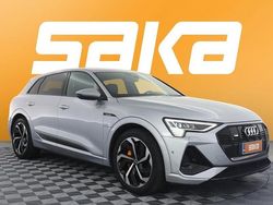 Käytetty 2022 Audi e-tron S-Line Katumaasturi | 36 900 € (Perustarjous)