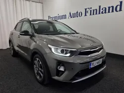 Käytetty 2019 Kia Stonic EX Katumaasturi | 15 490 € (Perustarjous)
