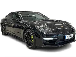 Käytetty 2022 Porsche Panamera 4 Sedan | 84 900 € (Kallis)