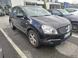 Musta Käytetty 2010 Nissan Qashqai Visia Katumaasturi | 4 900 €