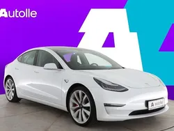 Käytetty 2019 Tesla Model 3 Performance Sedan | 23 990 € (Perustarjous)