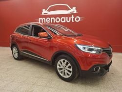 Käytetty 2015 Renault Kadjar Zen Katumaasturi | 9 650 € (Perustarjous)
