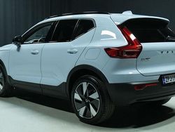 Sininen Käytetty 2024 Volvo EX40 Plus Katumaasturi | 44 900 €