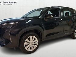 209 Käytetty 2024 Toyota Yaris Cross Active Katumaasturi | 27 890 € (Perustarjous)