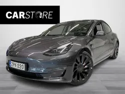 Käytetty 2022 Tesla Model 3 Performance Sedan | 31 490 € (Perustarjous)