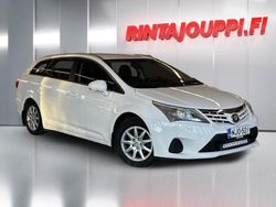 Valkoinen Käytetty 2014 Toyota Avensis Edition Farmari | 10 800 € (Hyvä tarjous)