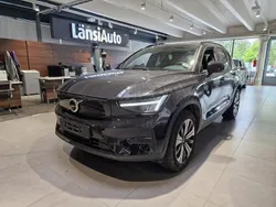 Musta Käytetty 2023 Volvo XC40 Core Katumaasturi | 33 490 € (Hyvä tarjous)