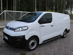 Valkoinen Käytetty 2023 Citroën e-Jumpy Tila-auto | 39 800 € (Perustarjous)