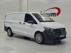 Valkoinen Käytetty 2016 Mercedes Vito Tila-auto | 13 990 € (Hieman kallis)