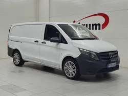 Valkoinen Käytetty 2016 Mercedes Vito Tila-auto | 14 500 € (Hieman kallis)