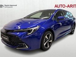 Met. sininen Käytetty 2024 Toyota Corolla Anniversary Farmari | 31 970 € (Hieman kallis)